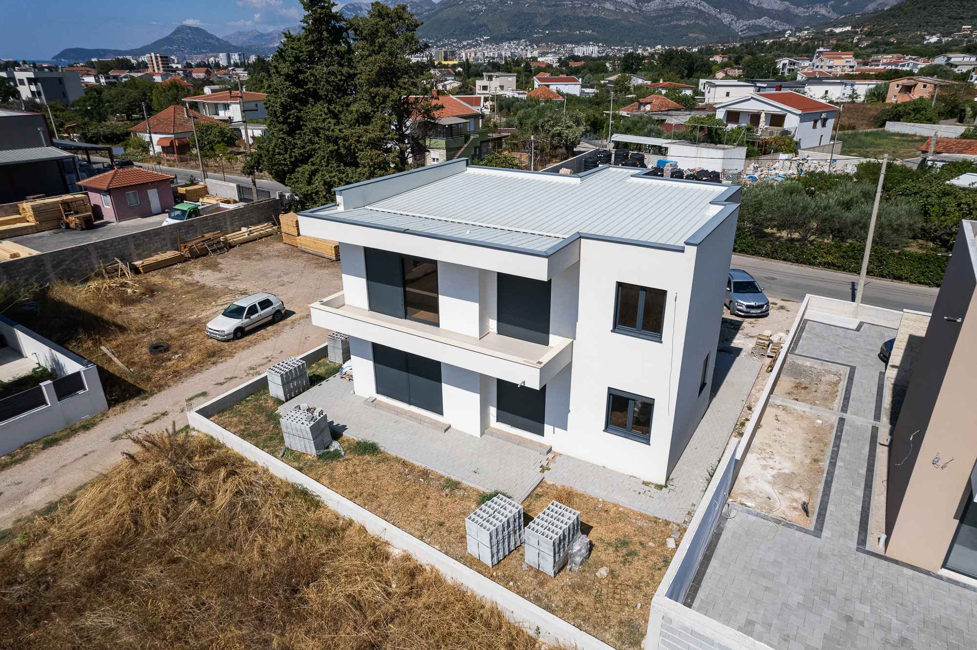  Image of House - 3 Bedrooms - 3 Bathrooms for Residential For Sale in Bar-Bar-Montenegro, Image 27