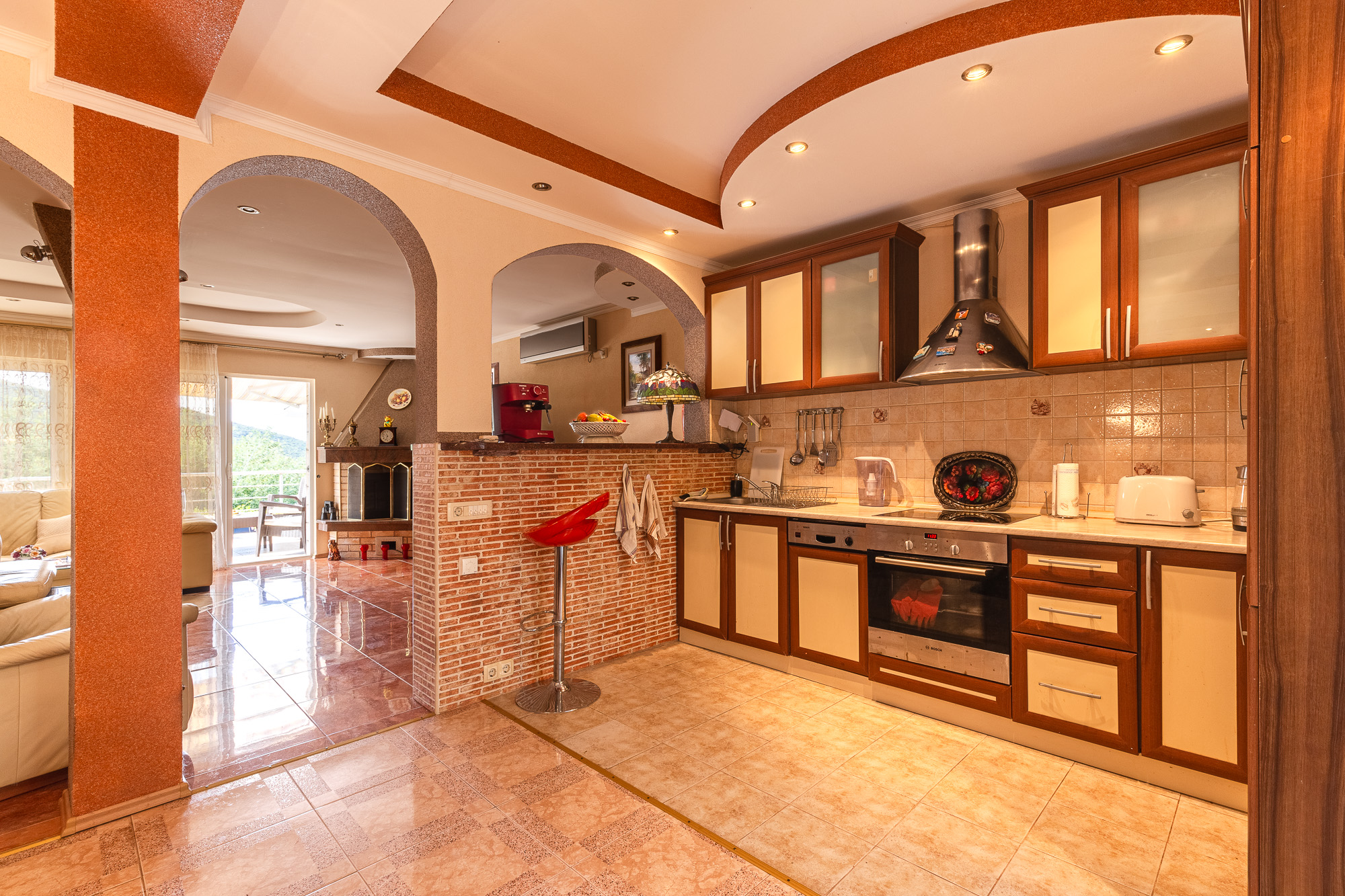 Image of House - 3 Bedrooms - 4 Bathrooms for Sale in Herceg-Novi-Kumbor-Montenegro, Image 3