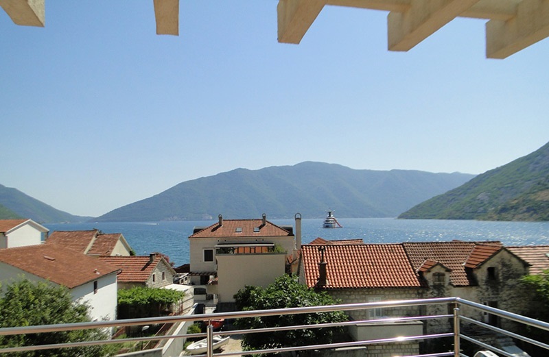 Image of Villa - 11 Bedrooms for Sale in Kotor-Kotor-Montenegro, Image 11