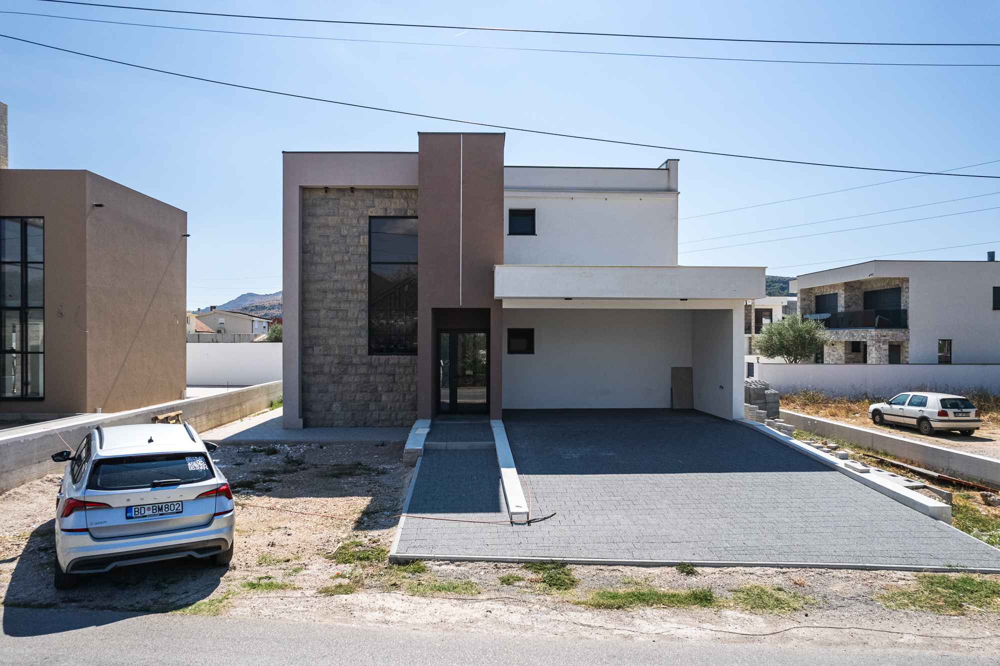  Image of House - 3 Bedrooms - 3 Bathrooms for Residential For Sale in Bar-Bar-Montenegro, Image 49