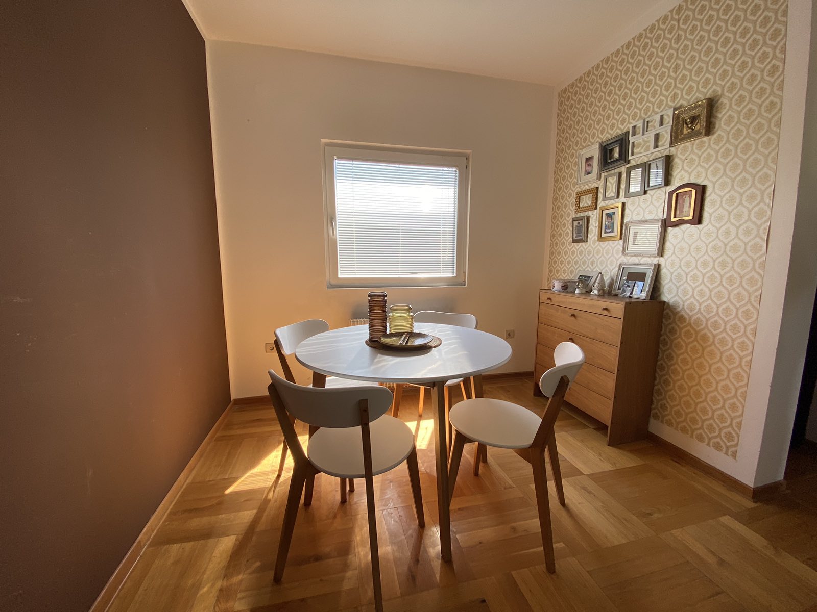 Image of House - 8 Bedrooms - 4 Bathrooms for Sale in Kotor-Radanovici-Montenegro, Image 1