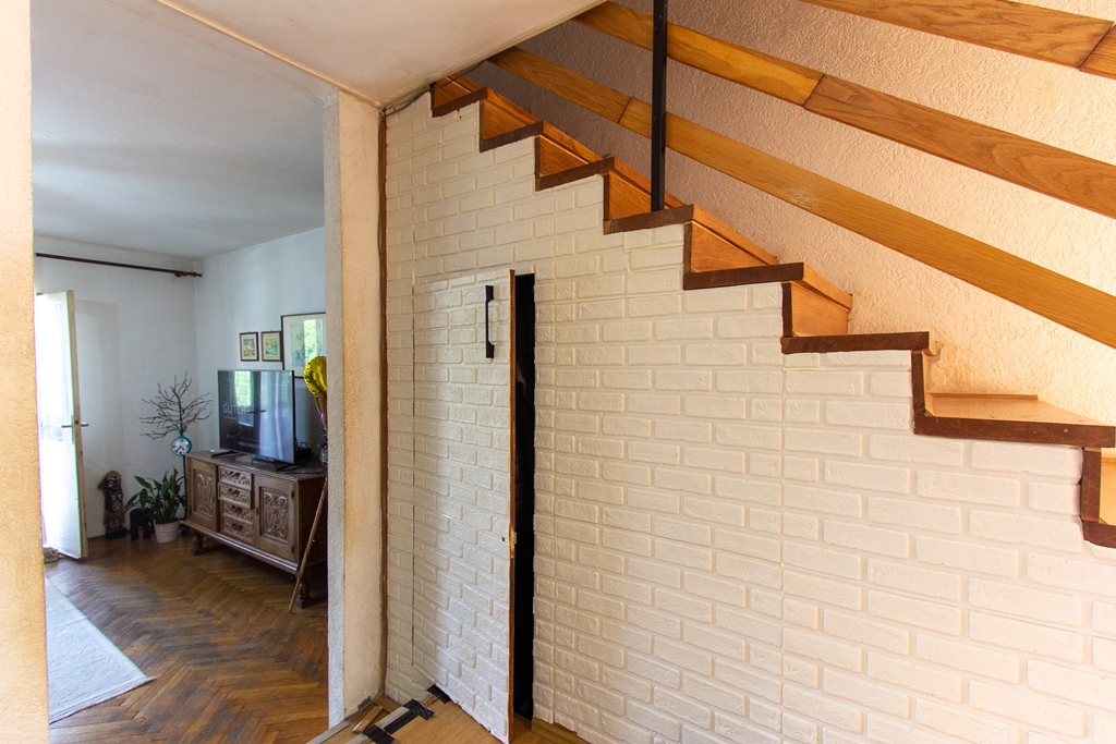 Image of Apartment - 3 Bedrooms - 2 Bathrooms for Sale in Budva-Budva-Montenegro, Image 7