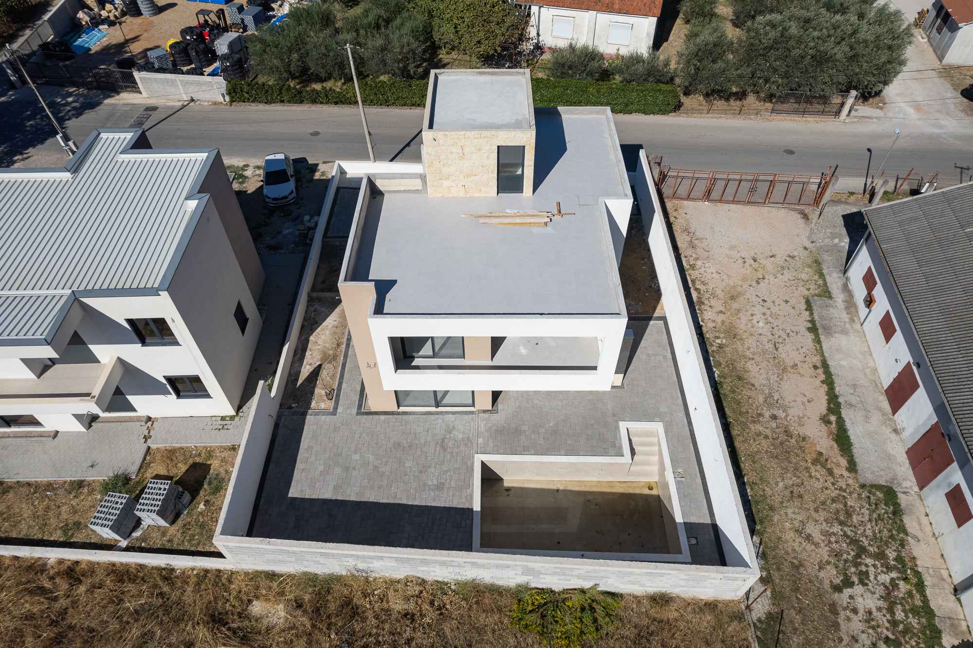  Image of House - 3 Bedrooms - 3 Bathrooms for Residential For Sale in Bar-Bar-Montenegro, Image 8
