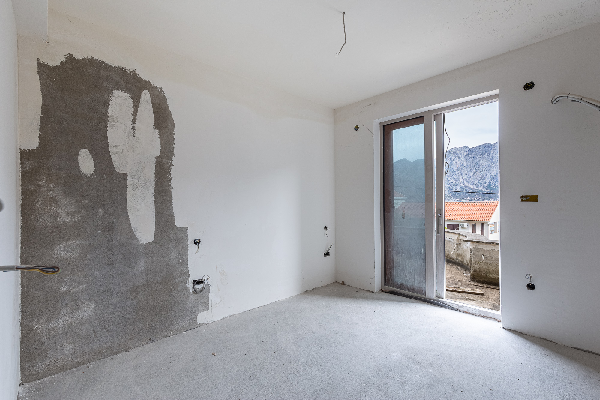 Image of House - 6 Bedrooms for Sale in Kotor-Prcanj-Montenegro, Image 18
