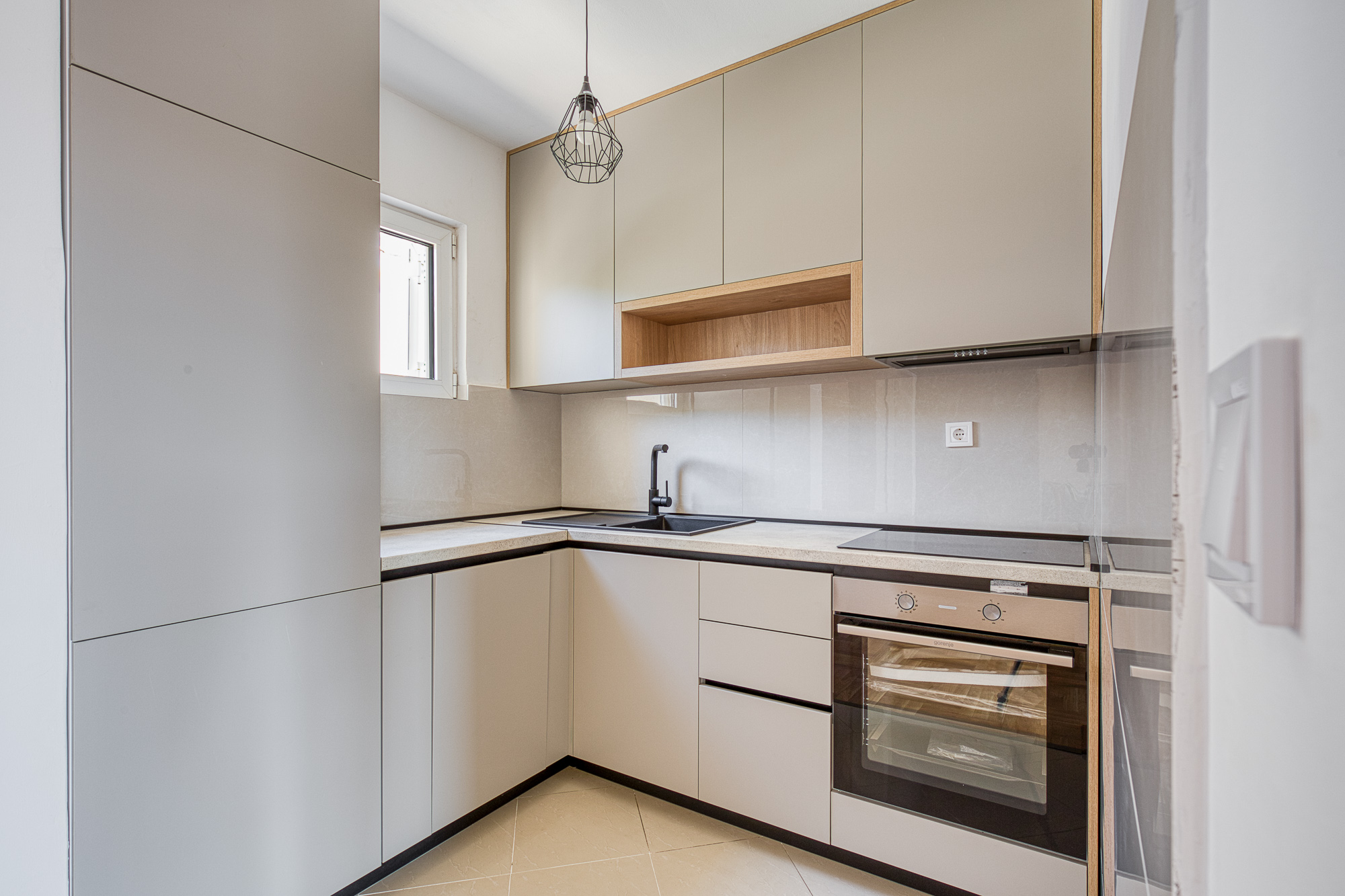 Image of Apartment - 2 Bedrooms - 1 Bathrooms for Sale in Budva-Becici-Montenegro, Image 5