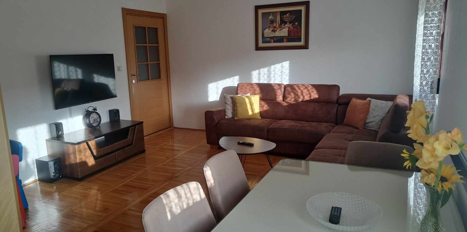 Image of House - 3 Bedrooms - 2 Bathrooms for Sale in Montenegro-Montenegro, Image 2