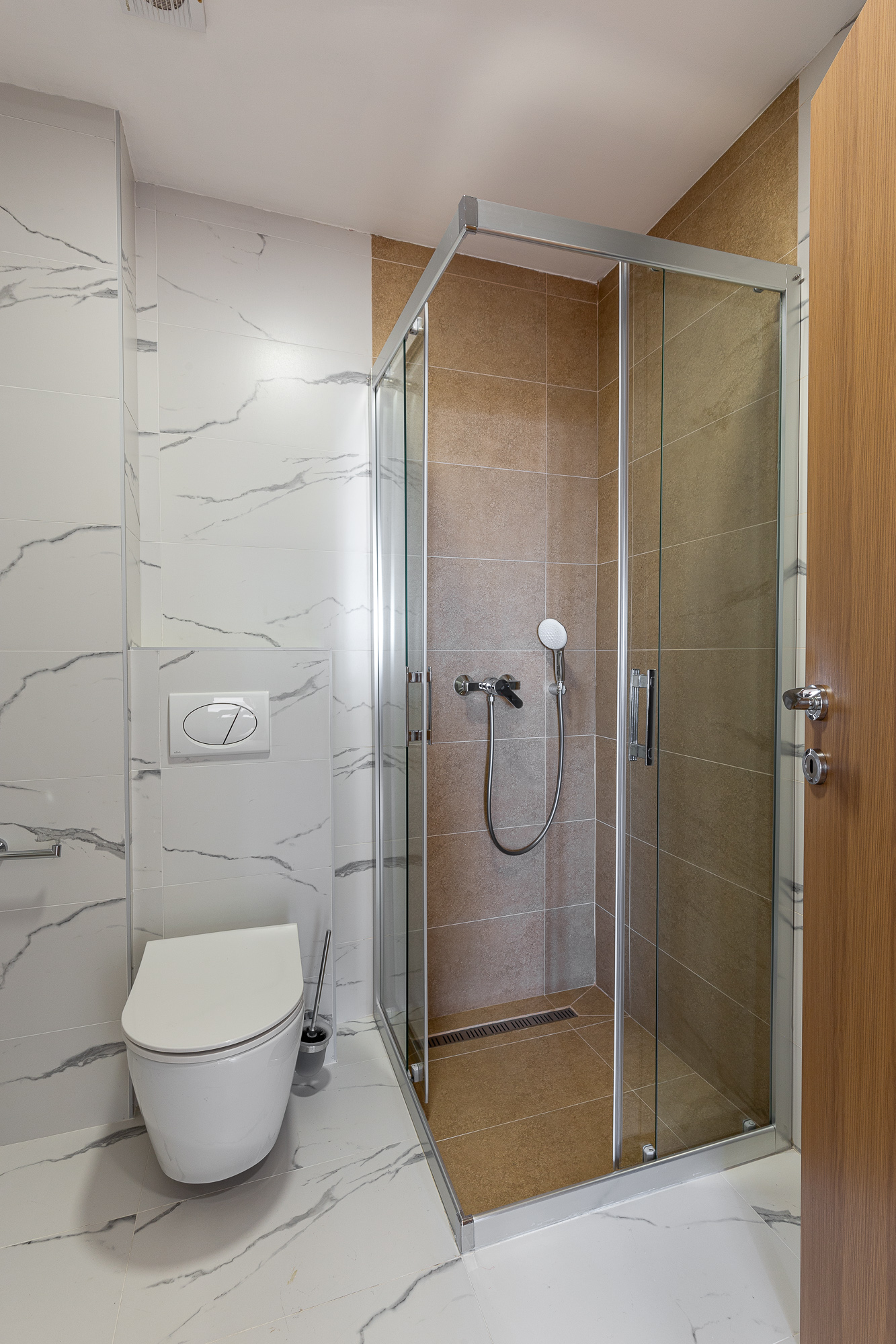 Image of Apartment - 1 Bedrooms - 1 Bathrooms for Sale in Budva-Budva-Montenegro, Image 8