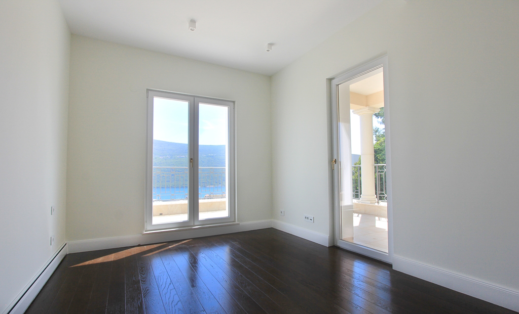 Apartments in villas in a luxury complex  Djenovici Herceg-Novi