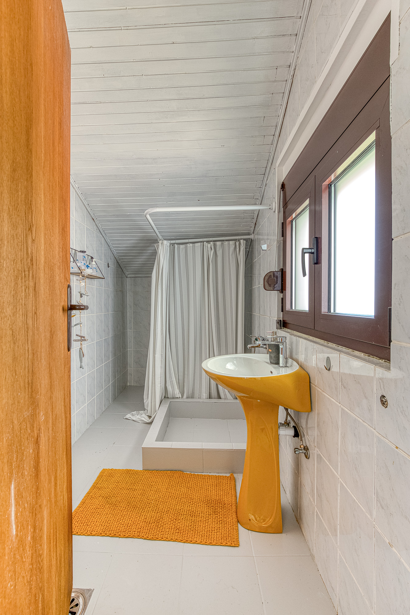 Image of House - 2 Bedrooms - 4 Bathrooms for Sale in Bar-Dobre Vode-Montenegro, Image 14