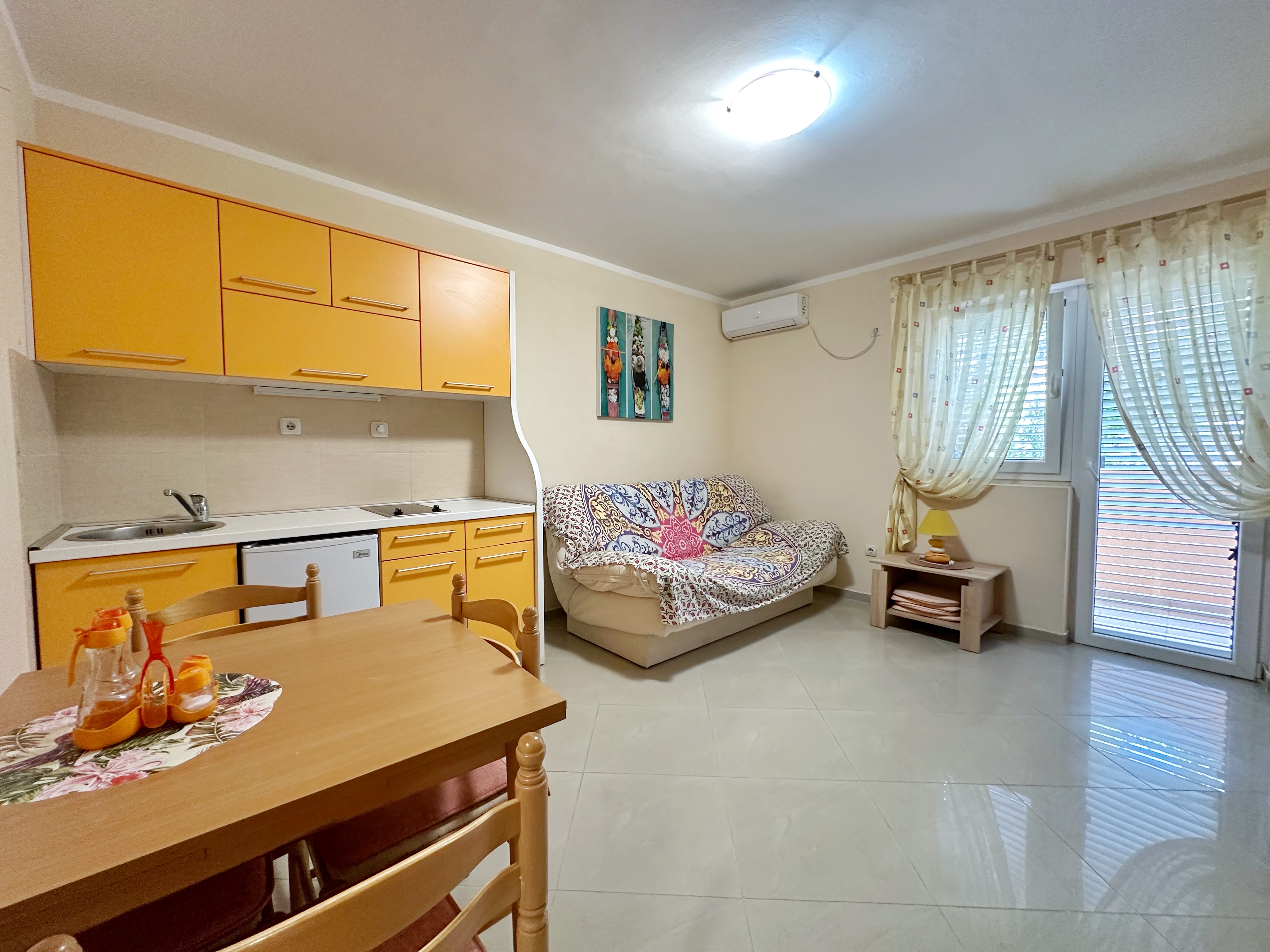 Image of Hotel - 8 Bedrooms - 6 Bathrooms for Sale in Tivat-Lustica-Montenegro, Image 15