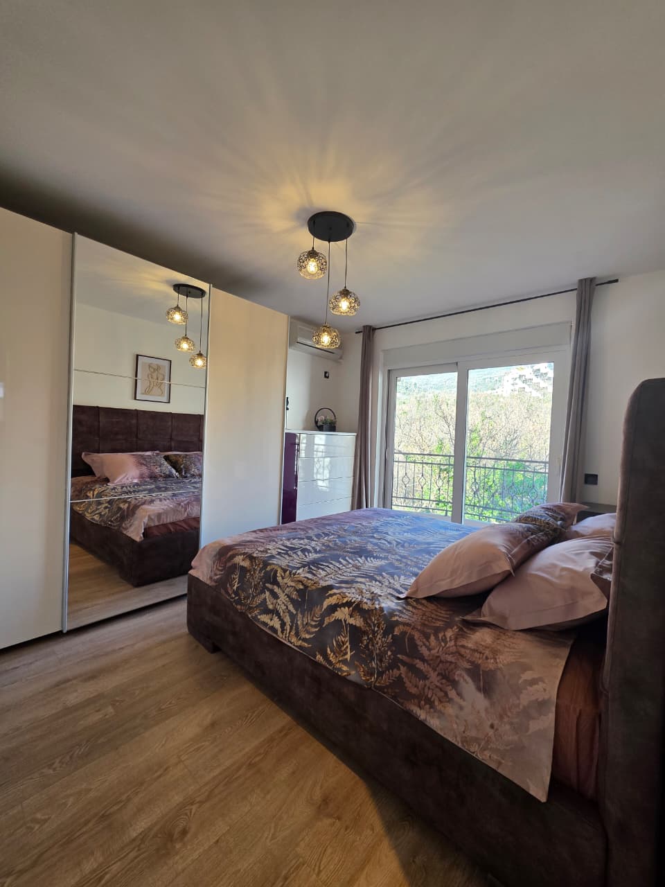 Image of Apartment - 3 Bedrooms - 2 Bathrooms for Sale in Budva-Becici-Montenegro, Image 9