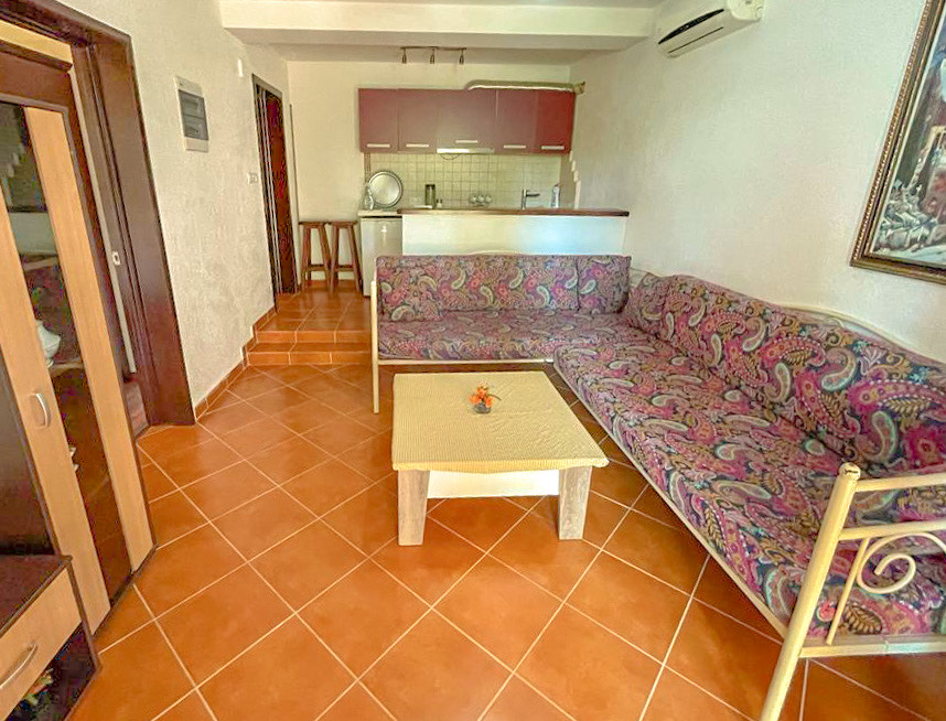 Image of House - 4 Bedrooms - 3 Bathrooms for Sale in Bar-Zeleni Pojas-Montenegro, Image 9