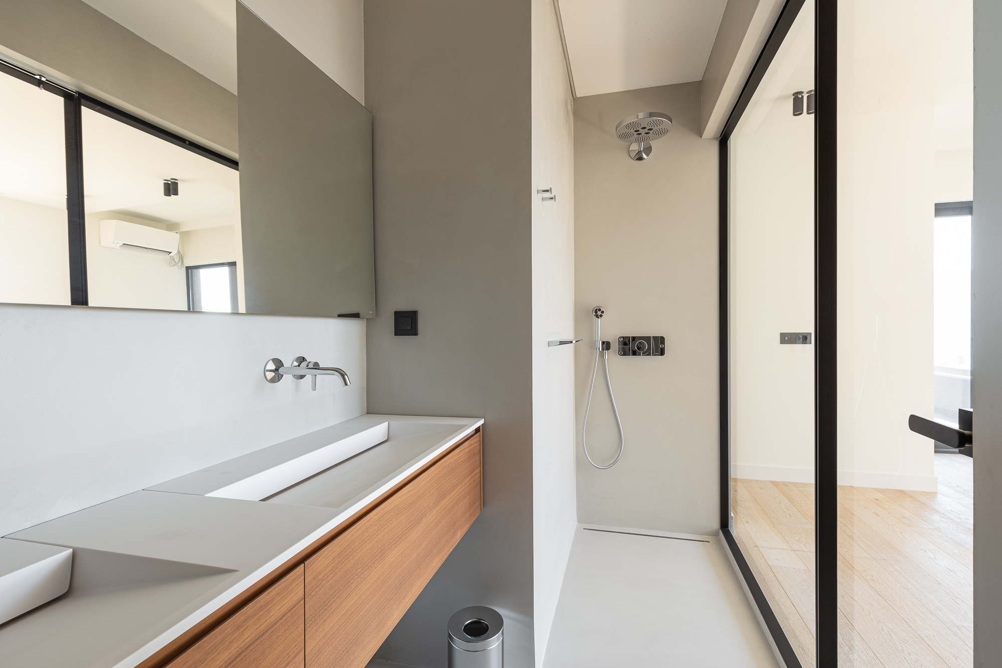 Image of Apartment - 3 Bedrooms - 4 Bathrooms for Sale in Budva-Budva-Montenegro, Image 38