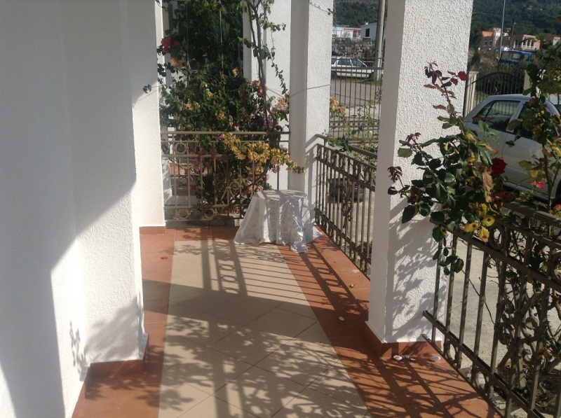 Image of House - 12 Bedrooms - 10 Bathrooms for Sale in Bar-Bar-Montenegro, Image 7
