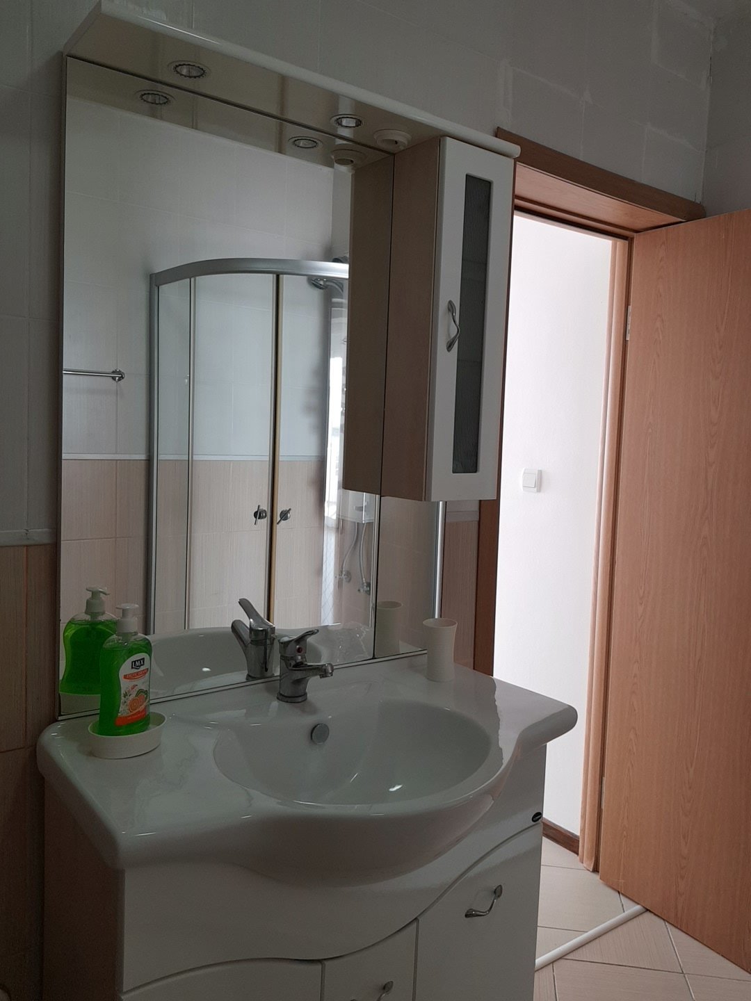 Image of Apartment - 1 Bedrooms - 1 Bathrooms for Sale in Bar-Dobre Vode-Montenegro, Image 8