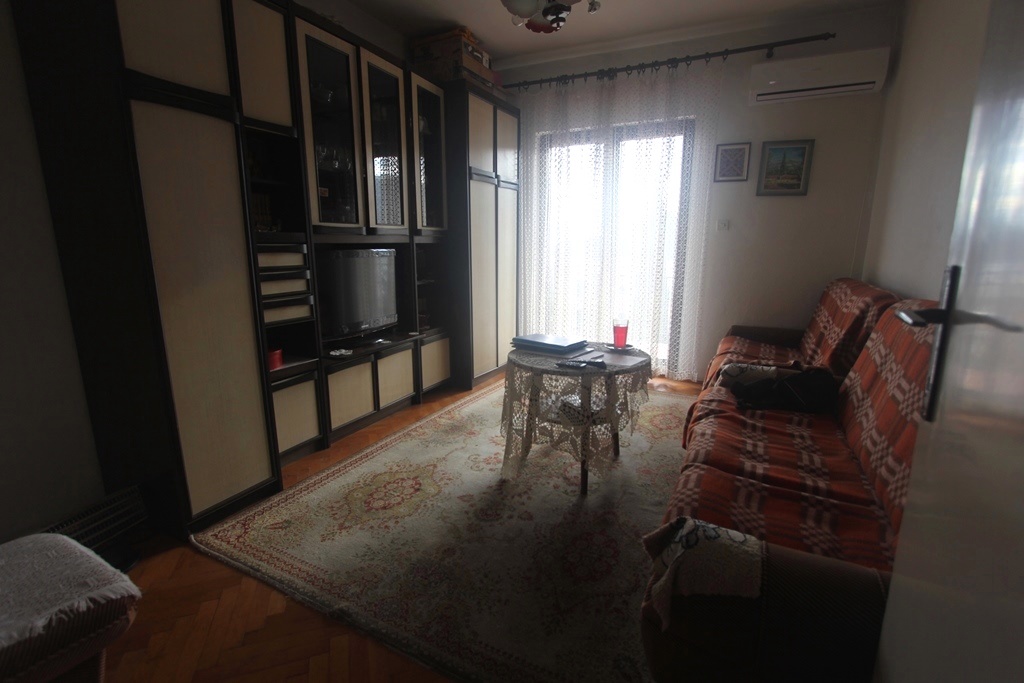 Image of House - 7 Bedrooms - 3 Bathrooms for Sale in Herceg-Novi-Herceg Novi-Montenegro, Image 13