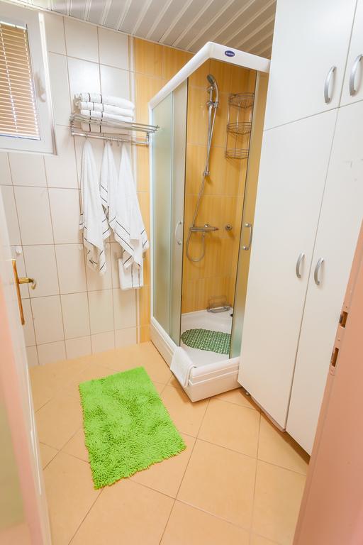 Image of House - 6 Bedrooms for Sale in Kotor-Kotor-Montenegro, Image 14