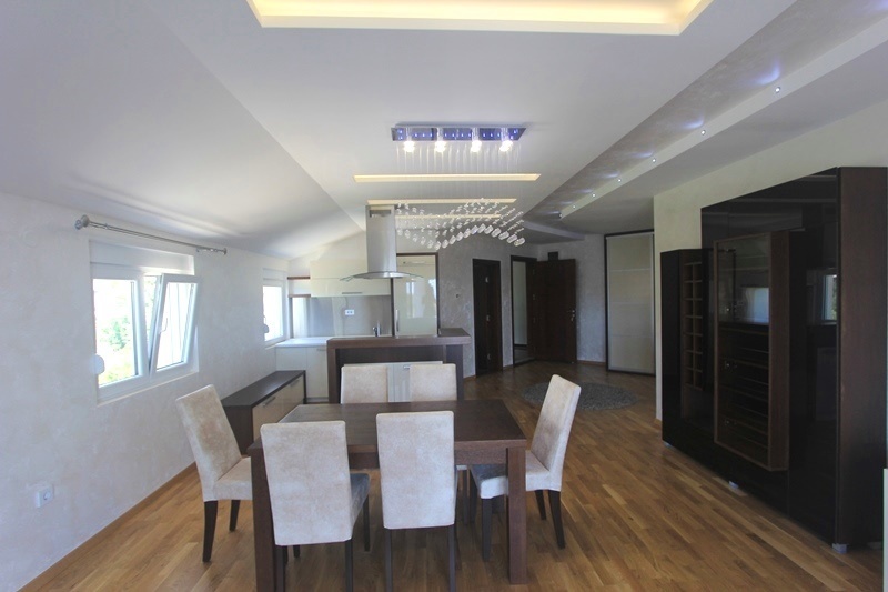 Image of House - 3 Bedrooms - 2 Bathrooms for Sale in Kotor-Kotor-Montenegro, Image 3