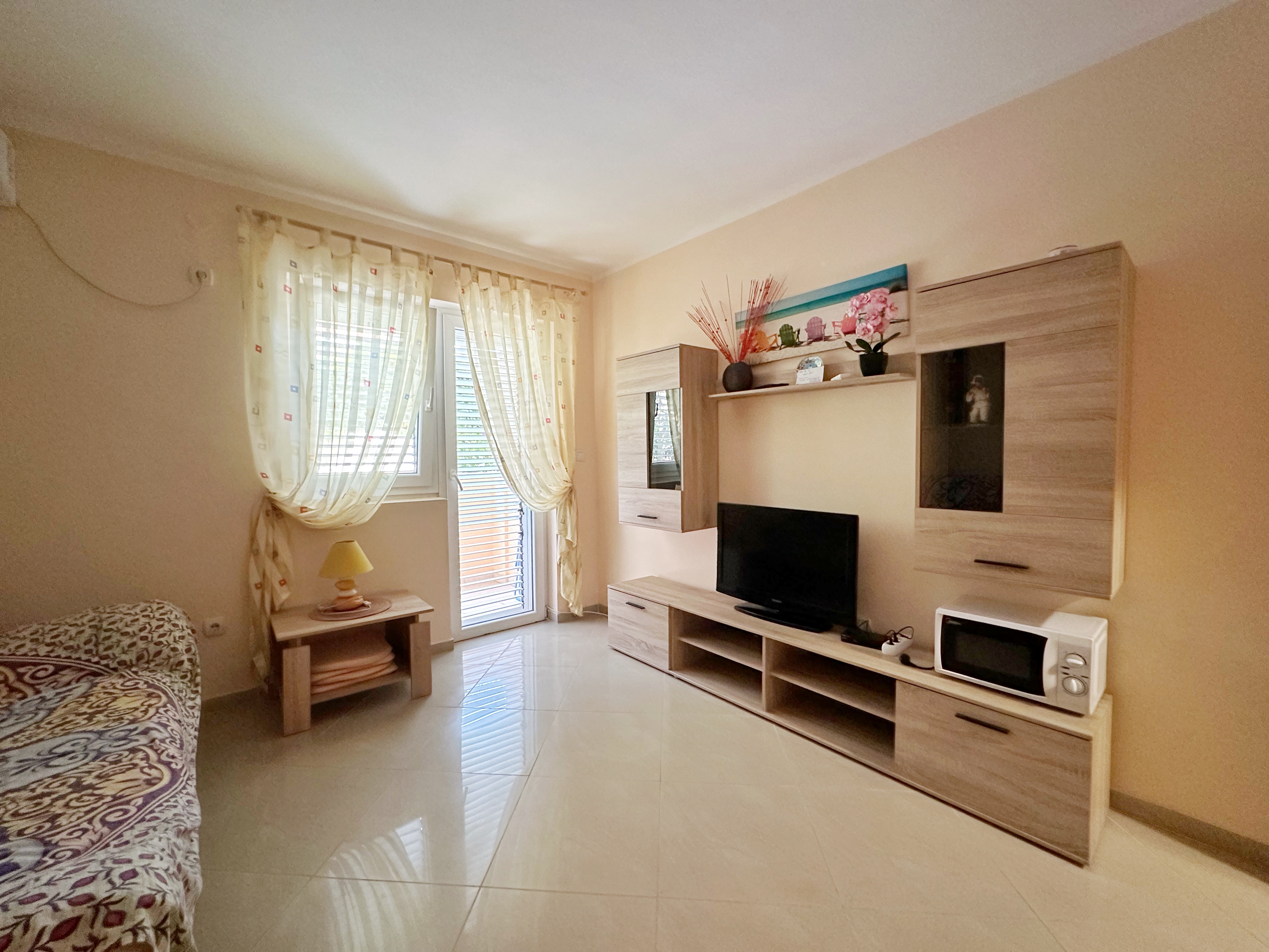 Image of Hotel - 8 Bedrooms - 6 Bathrooms for Sale in Tivat-Lustica-Montenegro, Image 16