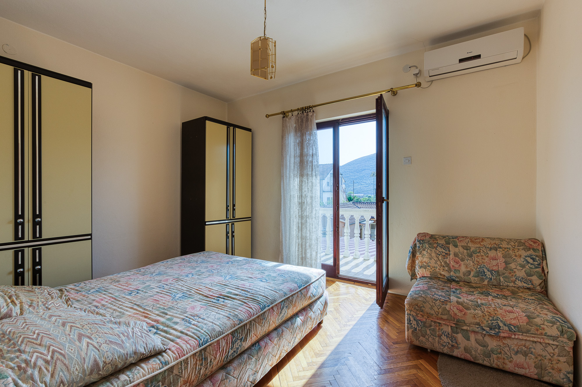 Image of Villa - 15 Bedrooms - 5 Bathrooms for Sale in Budva-Budva-Montenegro, Image 33