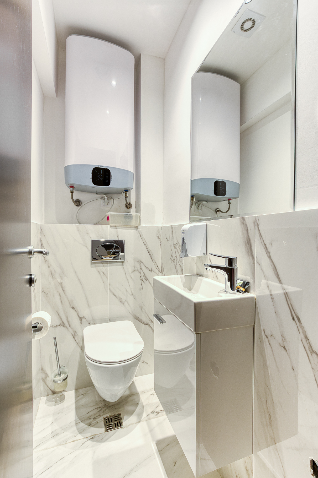 Image of Apartment - 1 Bedrooms - 1 Bathrooms for Sale in Budva-Becici-Montenegro, Image 18