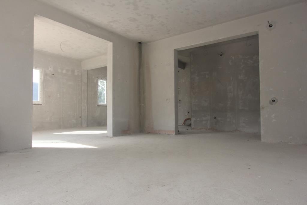 Image of House - 4 Bedrooms - 3 Bathrooms for Sale in Herceg-Novi-Herceg Novi-Montenegro, Image 5