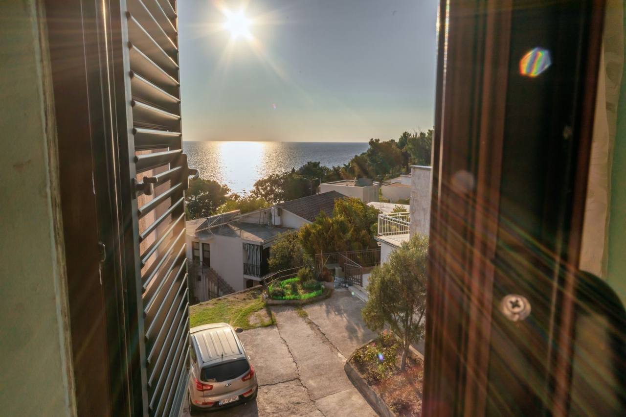 Image of Apartment - 5 Bedrooms - 2 Bathrooms for Sale in Bar-Susanj-Montenegro, Image 9
