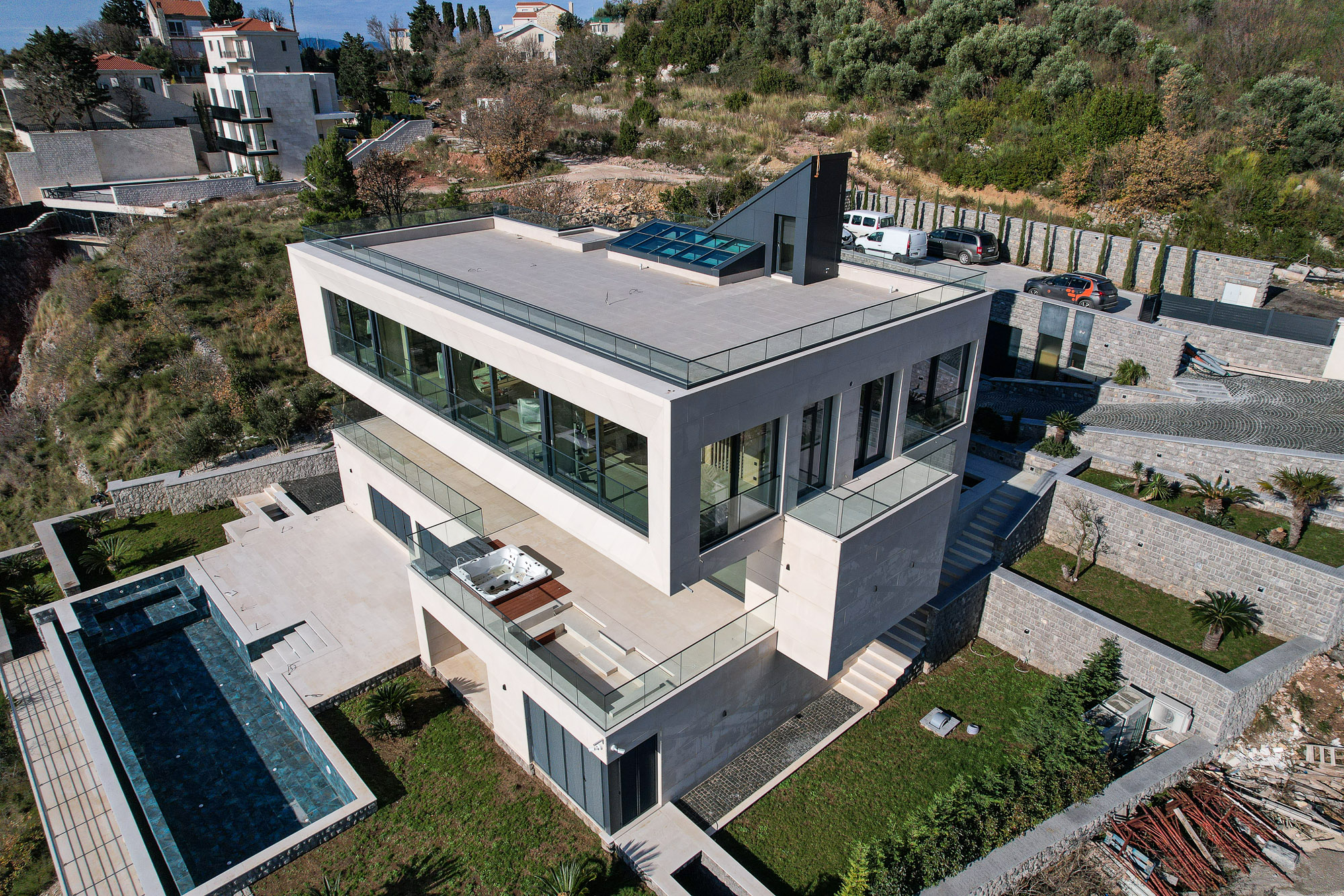 Image of Villa - 7 Bedrooms - 7 Bathrooms for Sale in Budva-Rezevici-Montenegro, Image 6