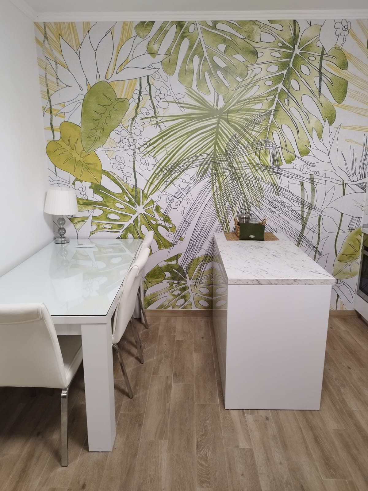 Image of Apartment - 2 Bedrooms - 1 Bathrooms for Sale in Tivat-Tivat-Montenegro, Image 11