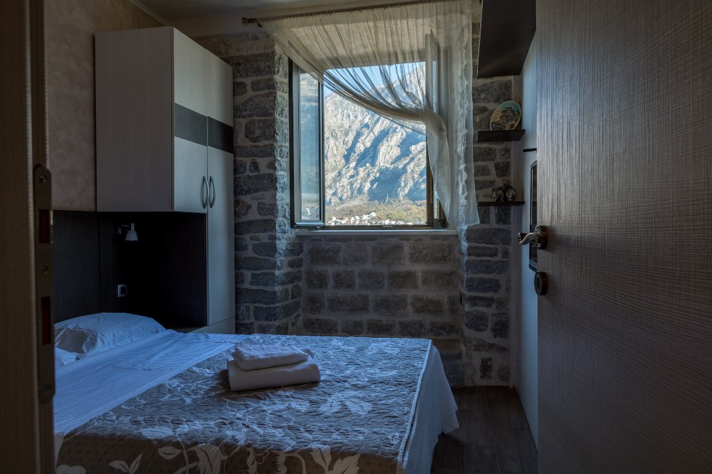 Image of House - 6 Bedrooms - 6 Bathrooms for Sale in Kotor-Prcanj-Montenegro, Image 45