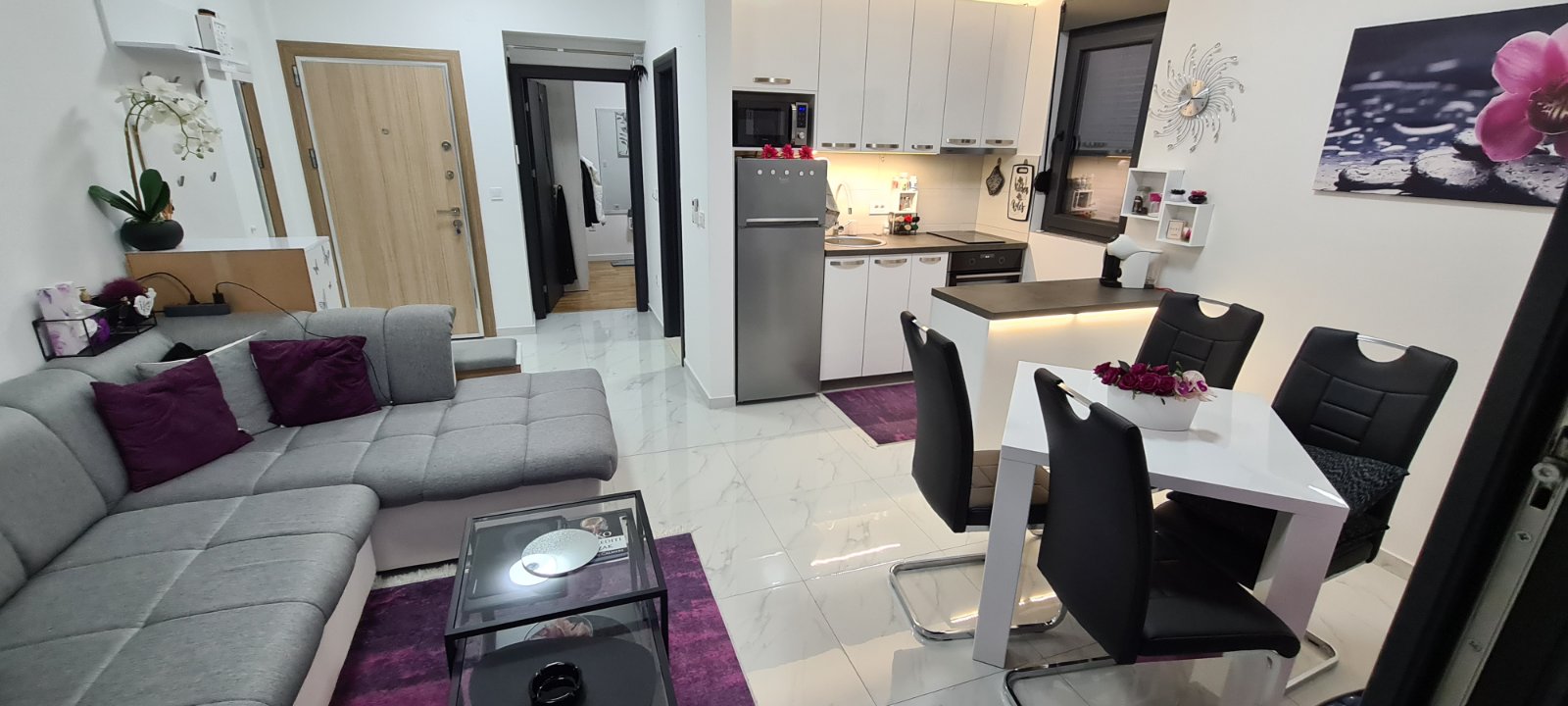 Image of Apartment - 1 Bedrooms - 1 Bathrooms for Sale in Herceg-Novi-Djenovici-Montenegro, Image 4