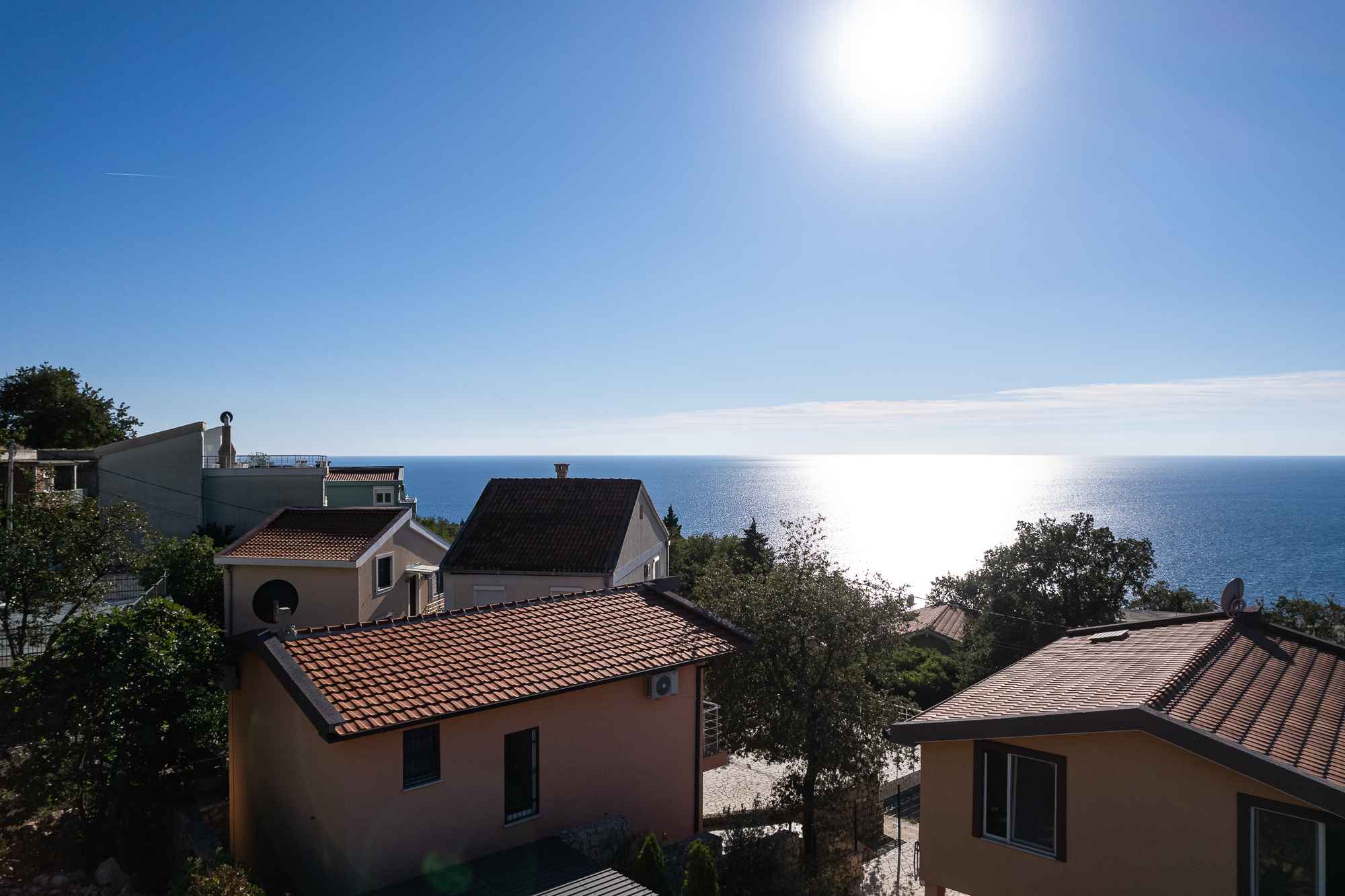 Haus 8 Schlafzimmer  Sutomore, Montenegro
