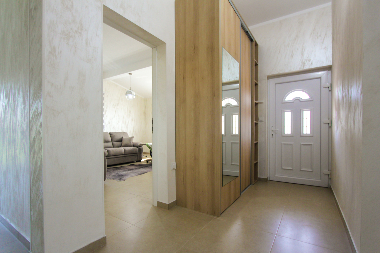Image of Apartment - 2 Bedrooms - 1 Bathrooms for Sale in Bar-Bar-Montenegro, Image 18