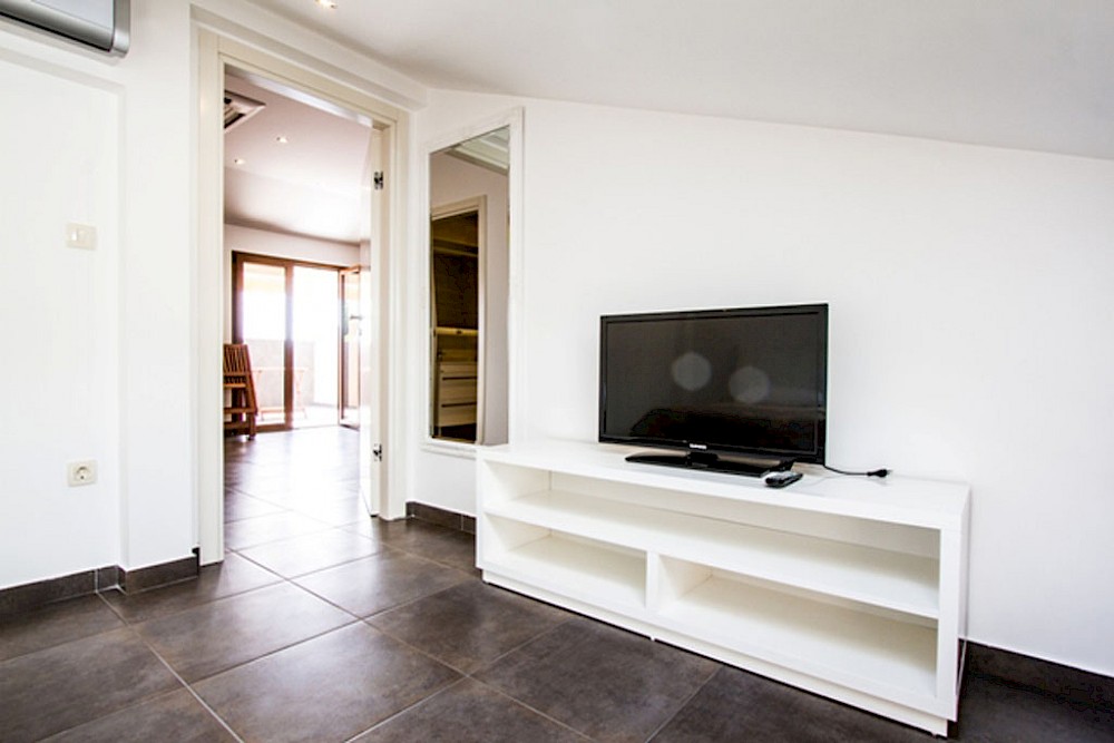 Image of Apartment - 2 Bedrooms - 1 Bathrooms for Sale in Budva-Becici-Montenegro, Image 6