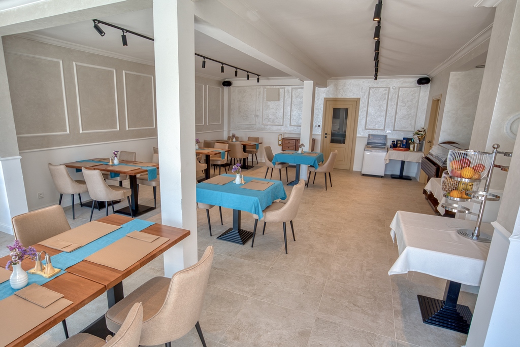 Image of Villa - 5 Bedrooms - 5 Bathrooms for Sale in Budva-Blizikuce-Montenegro, Image 6