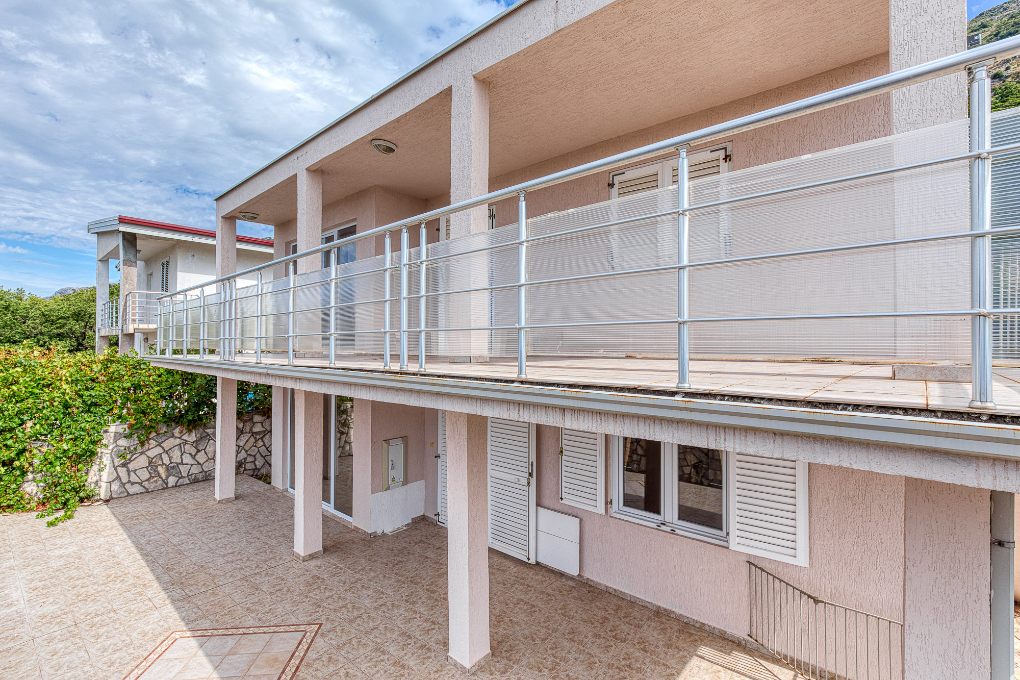 Image of House - 4 Bedrooms - 2 Bathrooms for Sale in Bar-Sutomore-Montenegro, Image 16
