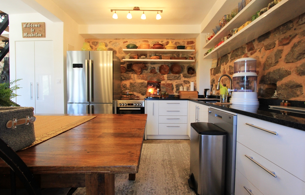 Image of Villa - 3 Bedrooms - 3 Bathrooms for Sale in Bar-Montenegro, Image 6