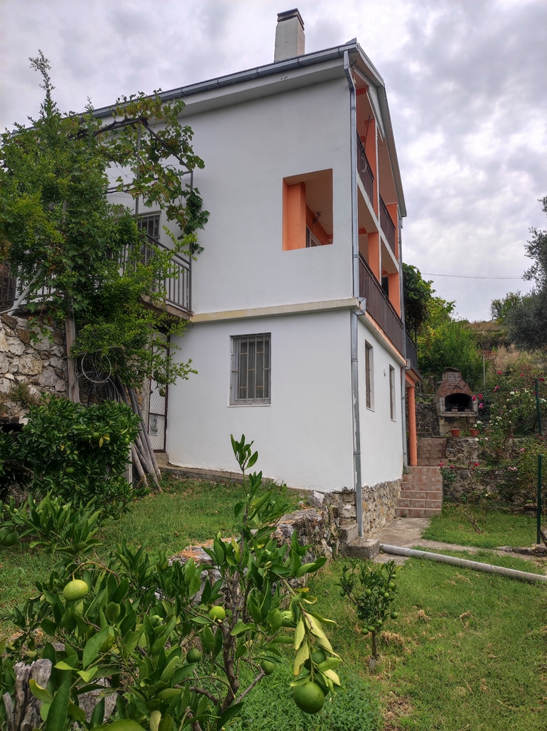 Image of House - 2 Bedrooms - 2 Bathrooms for Sale in Bar-Dobre Vode-Montenegro, Image 3