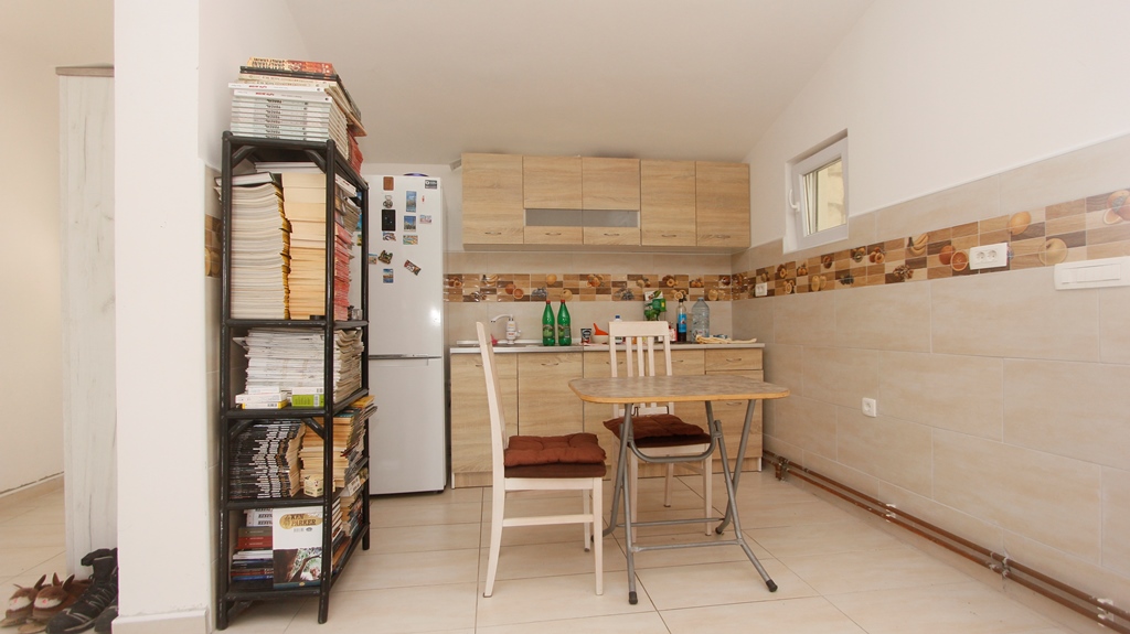 Image of House - 5 Bedrooms - 3 Bathrooms for Sale in Kotor-Radanovici-Montenegro, Image 6