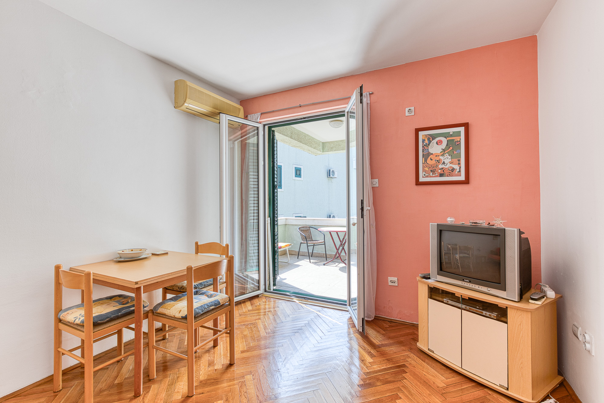 Image of Apartment - 1 Bedrooms - 1 Bathrooms for Sale in Budva-Petrovac-Montenegro, Image 6