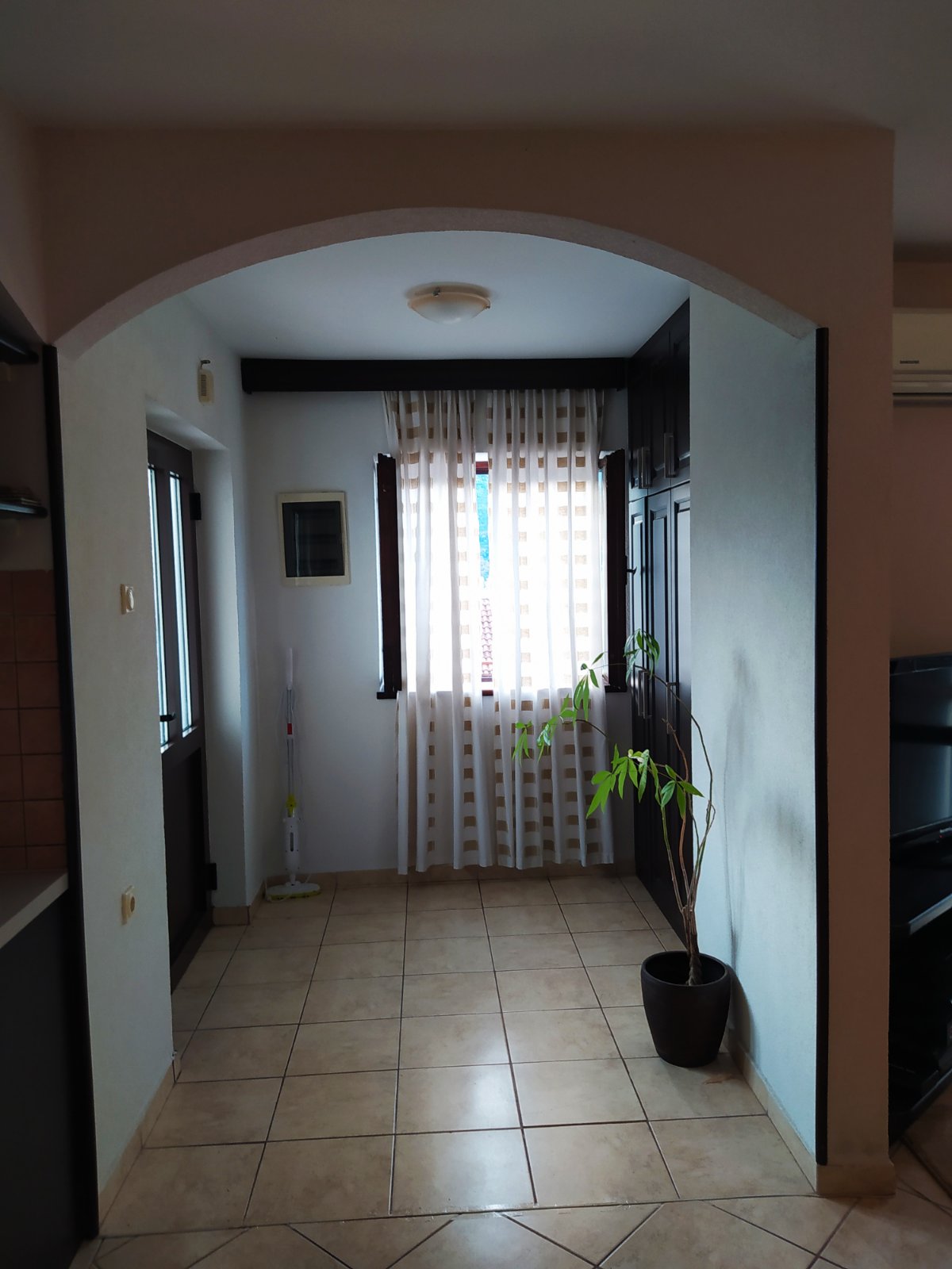 Image of House - 5 Bedrooms - 3 Bathrooms for Sale in Kotor-Dobrota-Montenegro, Image 5
