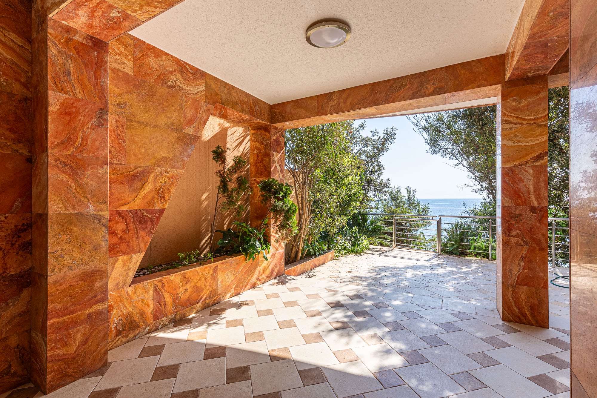 Image of House - 4 Bedrooms - 4 Bathrooms for Sale in Bar-Utjeha-Montenegro, Image 6