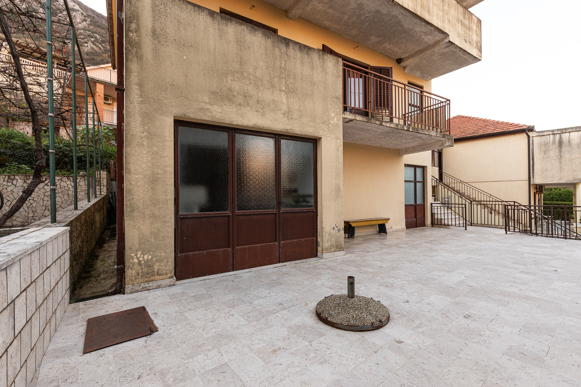 Image of House - 8 Bedrooms - 3 Bathrooms for Sale in Kotor-Prcanj-Montenegro, Image 31