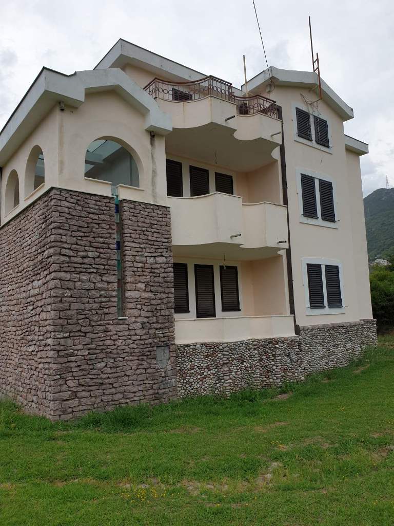 Image of House - 16 Bedrooms - 5 Bathrooms for Sale in Kotor-Lastva-Montenegro, Image 1