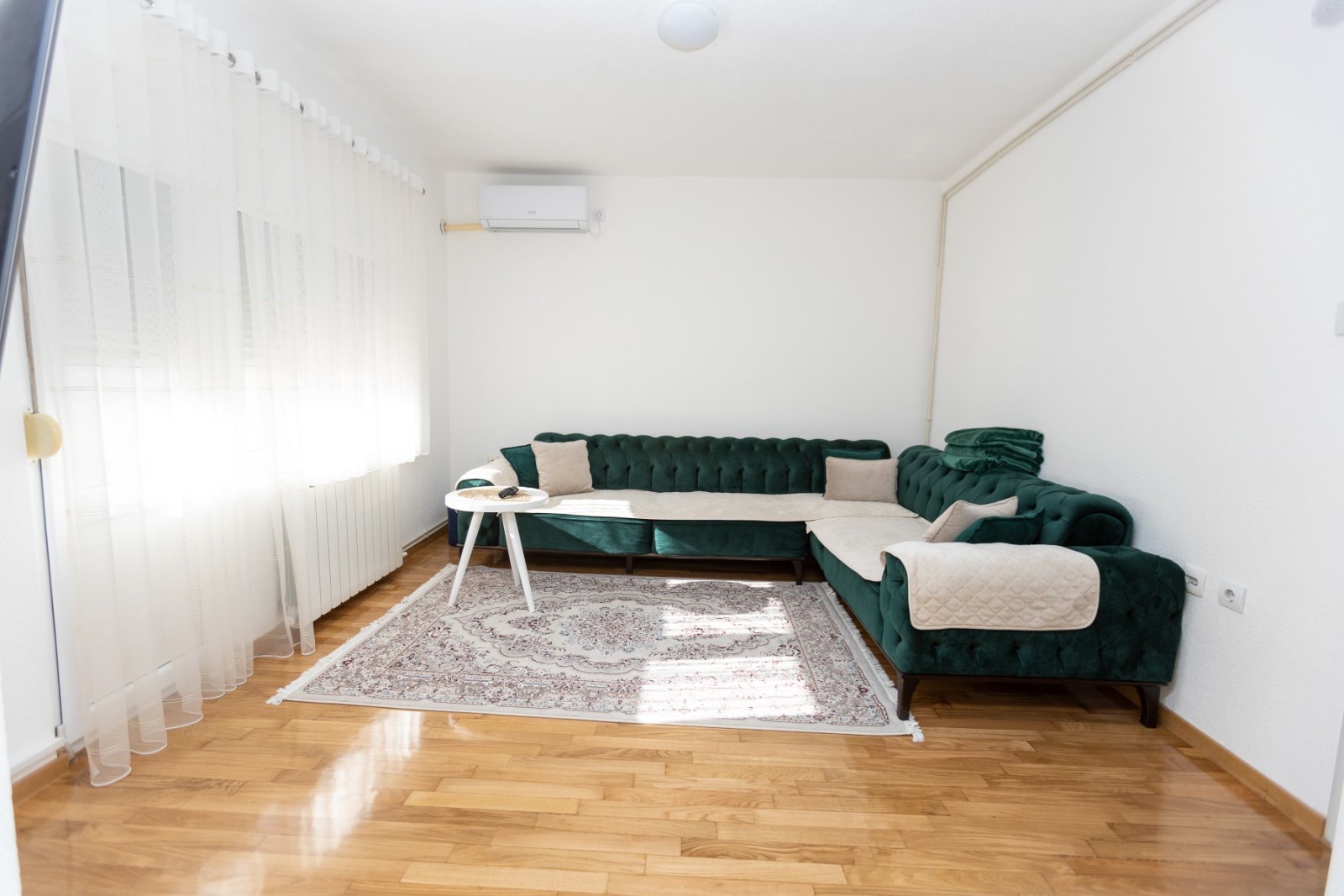 Image of House - 7 Bedrooms - 3 Bathrooms for Sale in Bar-Bar-Montenegro, Image 2
