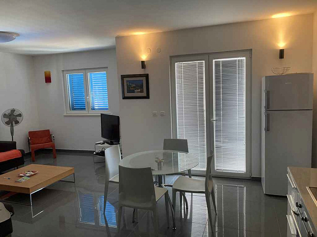 Apartment with two bedrooms in Becici