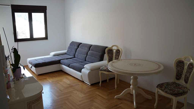 A new apartment in Budva — photo 4