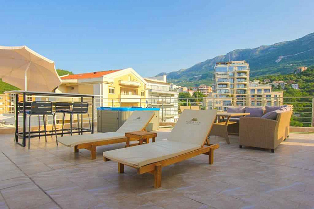 Für den Verkauf von Penthouse in Bechichi mit einem Panorama -Meerblick — photo 13