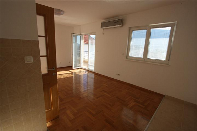 373 Herceg Novi  Apartment 2r 72m2