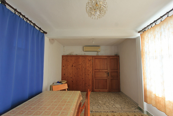 House in Bjelisi on two floors with a spacious yard